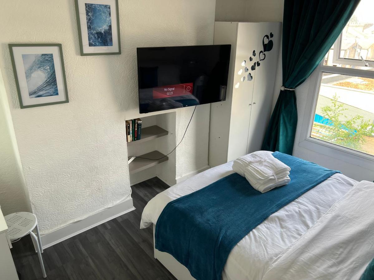 דירות Luxury 1Bed Holiday Flat-10 Minutes From London Bridge & 3Mins Walk To Lewisham Dlr מראה חיצוני תמונה